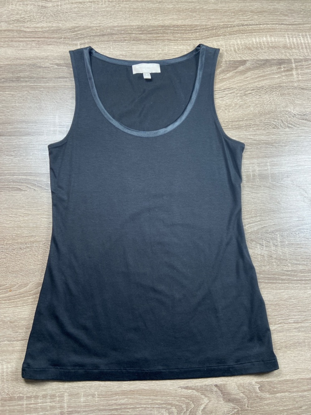 Banana Republic Black Scoop Neck Tank Top